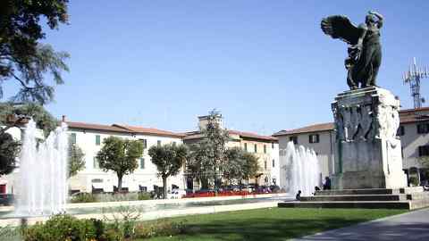 Empoli-piazza-della-vittoria-fototratta-da-Wikipedia